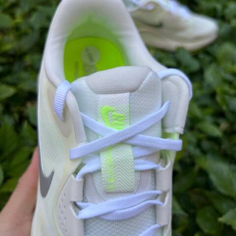 Nike Structure 26 HJ1101-103 Summit White Chrome US W 8 5 US M 7 EU 40 Running - Men's (BS-87059)