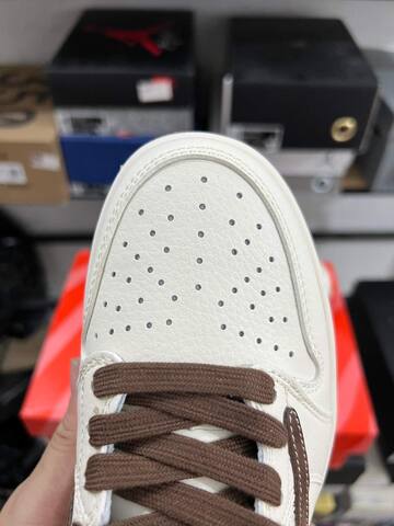 Jordan Air Jordan 1 Low Travis Scott CNY JY6988-141 Sail Brown Red White Sneaker (BS-87220)