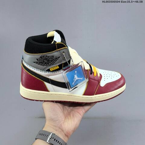 Jordan Air Jordan 1 Retro High OG White Varsity Red Black Gray 35 5 48 5 Lifestyle - Unisex (BS-66044)