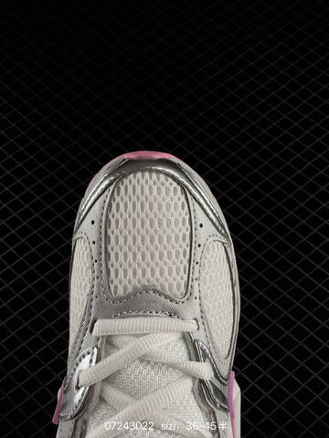Nike V5 Runner White Black EU 36-45 Running - Unisex (BS-70103)