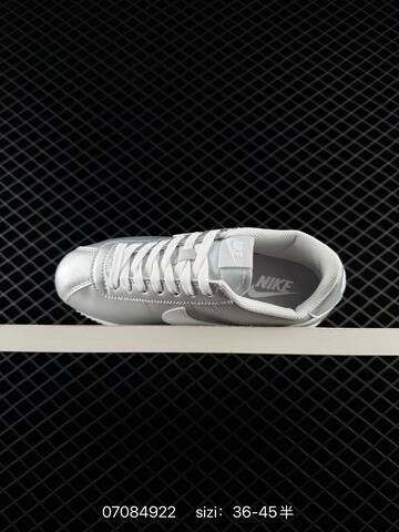 Nike Cortez Metallic Silver White EU 36-45 Lifestyle - Unisex BS-70345