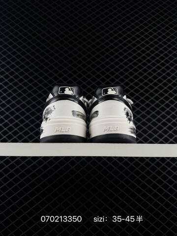MLB Chunky Liner White Black Silver EU 35-45 Skate Shoe Skate Sneakers - Unisex