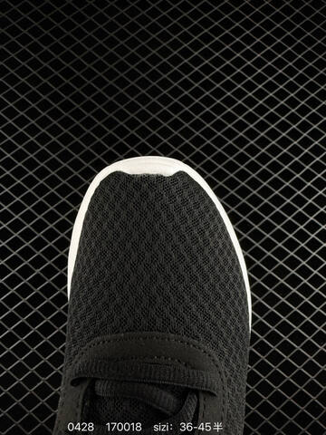 Nike Roshe Run Black White EU 36-45 Running - Unisex (BS-71798)