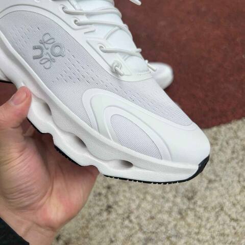 LOEWE x On Cloudsolo 3WF30604607 White Light Grey US 6 EU 37 UK 4 JP 23 Running Shoe Running Sneakers - Women's (BS-86769)