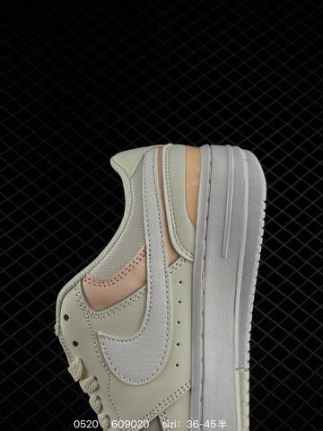 Nike Gamma Force Off White Light Peach White EU 36-45 Lifestyle - Unisex (BS-71338)