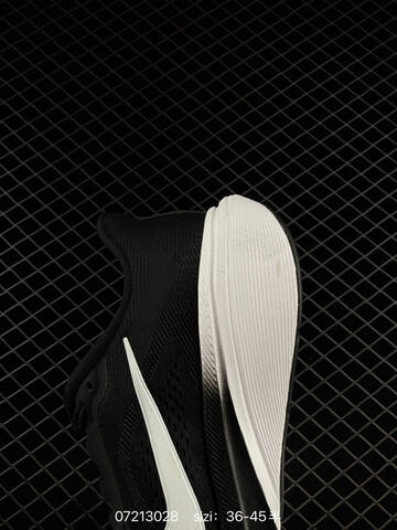 Nike Air Zoom Pegasus 42 Black White Grey EU 36-45 Running - Unisex (BS-70136)