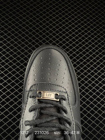 Nike Air Force 1 07 Low Triple Black EU 36-47 5 Lifestyle - Unisex (BS-73748)