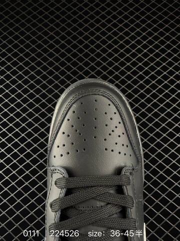 Nike SB Dunk Low Black White EU 36-45 5 Skate - Unisex (BS-73196)