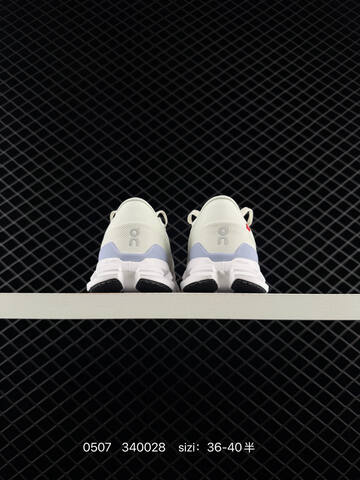 On Running Cloudhorizon Waterproof Cloud 5 340028 Size 36-40 140 1 1 Replica For Sale High-end Men s And Women s Fashion Sports Running And Basketball Shoes Up To 95 Off Retail During The Current Promotion Casual Lifestyle Sneakers BS-85314