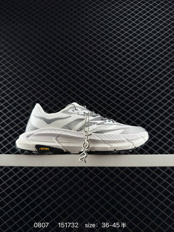 HOKA ONE ONE Mafate Speed Three White Black EU 36-45 Trail Shoe Trail Running Sneakers - Unisex (BS-86513)