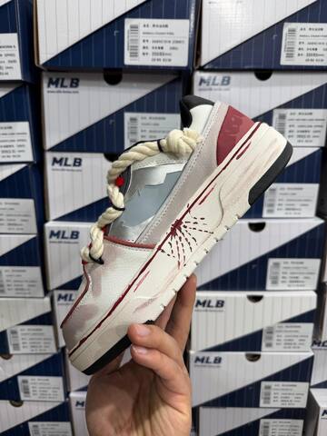 MLB Chunky Liner Off White Red Grey Pink Sneaker Casual Sneakers