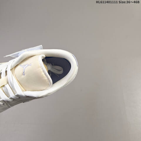 Jordan Air Jordan 1 Low OG DC0774-106 Sail White Light Blue EU 36-46 Basketball - Unisex (BS-63855)