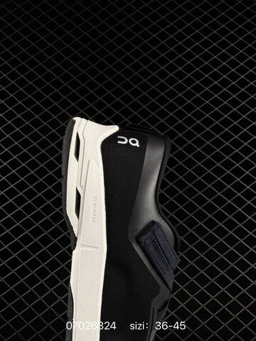On Cloudnova Black White EU 36-45 Running Shoe Running Sneakers - Unisex (BS-85082)