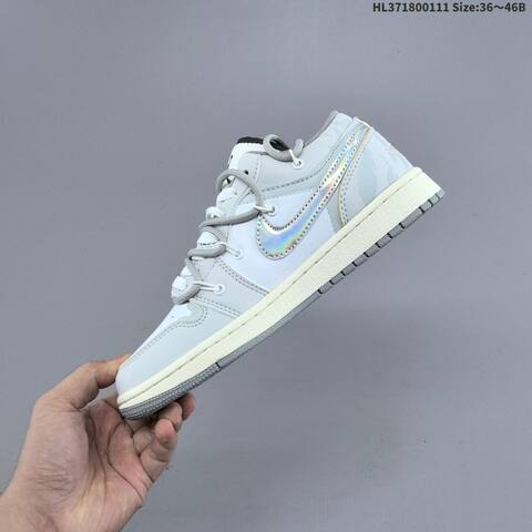 Jordan Air Jordan 1 Low White Light Grey Iridescent Silver EU 36-46 Casual - Unisex BS-67015