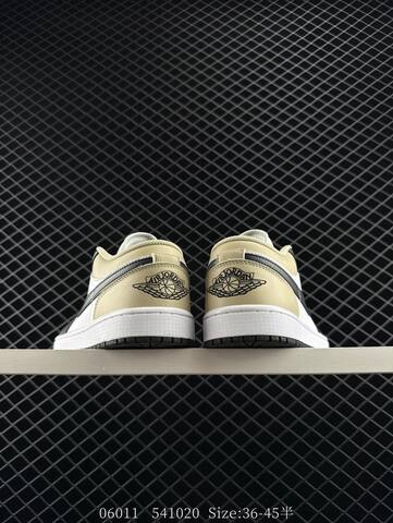 Jordan Air Jordan 1 Low White Black Beige EU 36-45 Sneaker - Unisex BS-81229