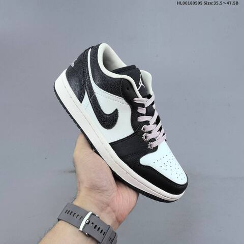 Jordan Air Jordan 1 Low SE Black White With Pale Pink Laces 35 5 47 5 Lifestyle - Unisex (BS-66034)