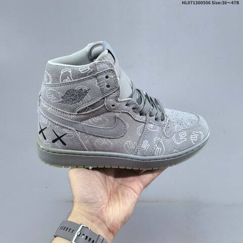 Jordan Air Jordan 1 Low Black White Graphic Print With Mint Outsole 36 47B Casual - Women s BS-66024