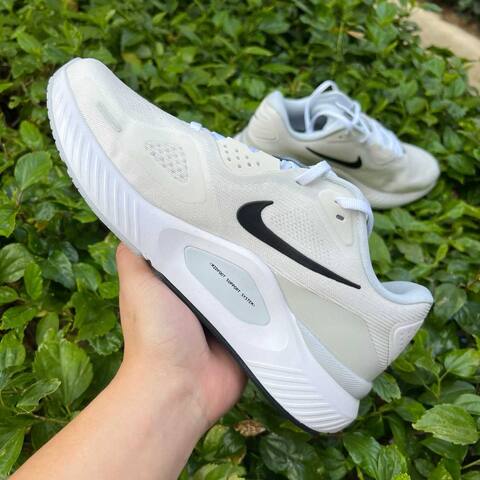 Nike Structure 26 ReactX White Black EUR 41 Running - Men's (BS-86967)