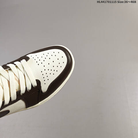 Jordan Air Jordan 1 Retro High OG Black White Cream With Peach Accents 36 46B Lifestyle - Women's (BS-63706)