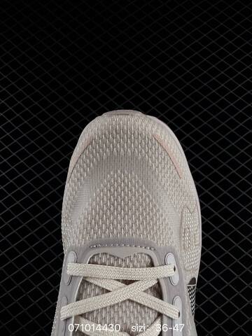 Nike VOMERO PREMIUM ReactX Air Zoom Light Beige Brown Grey EU 36-47 Running - Unisex BS-70303