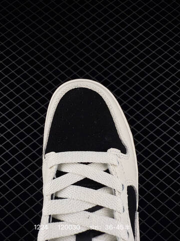 Nike SB Dunk Low Black White EU 36-45 5 Skate - Unisex (BS-73535)