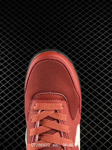 Nike Terra Manta Burgundy White Black EU 36-45 Lifestyle - Unisex (BS-70056)
