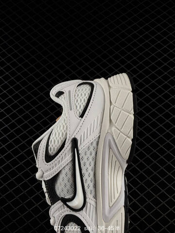 Nike V5 Runner White Black EU 36-45 Running - Unisex (BS-70103)