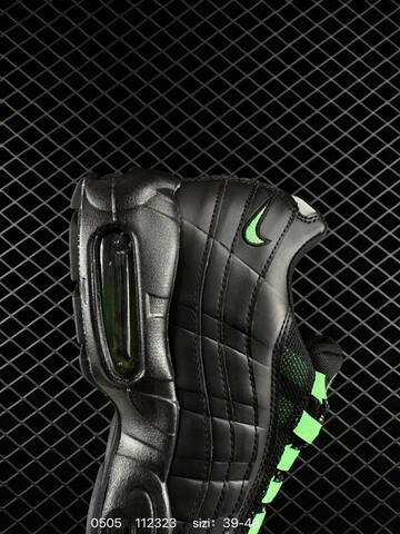 Nike Air Max 95 Black Green EU 39-48 Lifestyle - Unisex (BS-71691)