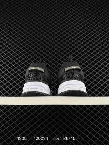 Nike Zoom Vomero Roam Black White 36-45 Running - Unisex (BS-73833)