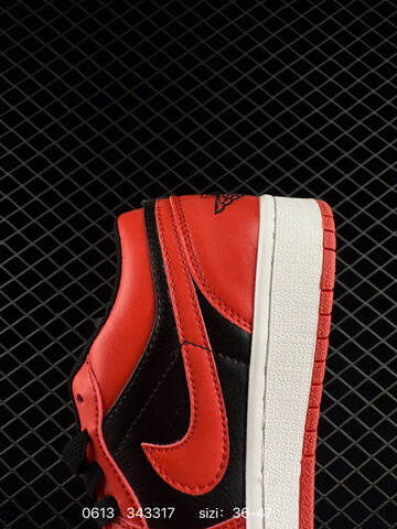 Nike Air Jordan 1 x Travis Scott AIR JORDAN CQ4277 36 36 5 37 5 38 38 5 39 4 Lifestyle - Women s BS-79138