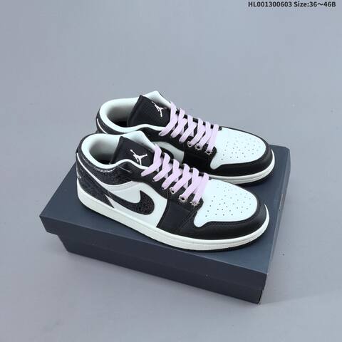 Jordan Air Jordan 1 Low Black White With Pink Laces 36 46B Lifestyle - Women's (BS-65818)