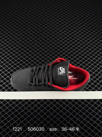 Nike SB Dunk Low Pro x Supreme Black Red EU 36-46 5 Skate - Unisex (BS-73559)