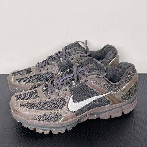 Nike Zoom Vomero 5 Gray Taupe Black With Iridescent Accents Running (BS-86999)