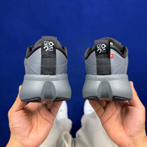 LOEWE On Running Cloudventure 2 0 Black Dark Gray Running Shoe Running Sneakers (BS-86753)