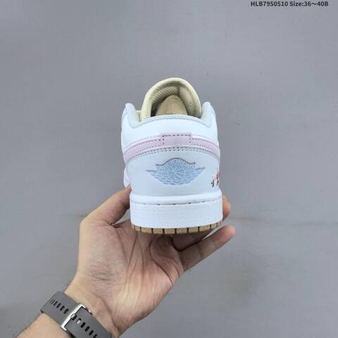 Jordan Air Jordan 1 Low IB8861-151 White Cream Light Pink Gum EU 36-40 Casual - Unisex (BS-66001)