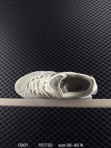 New Balance 2000 White Grey Silver EU 36-45 Running Shoe - Unisex (BS-82883)
