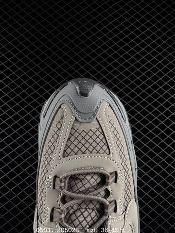 Nike Zoom Vomero Roam Grey Taupe EU 36-45 Running - Unisex (BS-71722)