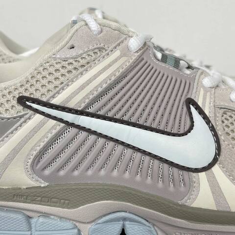 Nike Zoom Vomero 5 FZ3653-104 Light Orewood Brown Summit White Olive Light Blue Running (BS-87002)