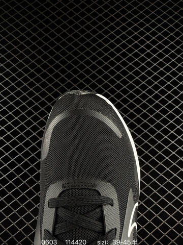 Nike Quest 5 Black White Grey EU 39-45 Running - Unisex (BS-71011)