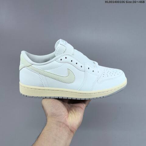 Jordan Air Jordan 1 Low OG Triple White EU 36-46 Lifestyle - Unisex (BS-67081)