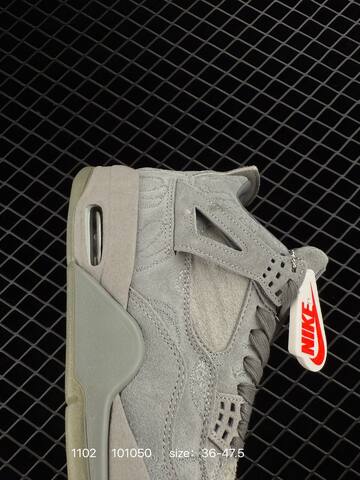 KAWS x Air Jordan 4 Kaws Cool Grey AIR JORDAN 4 Aj4 Lifestyle BS-80370