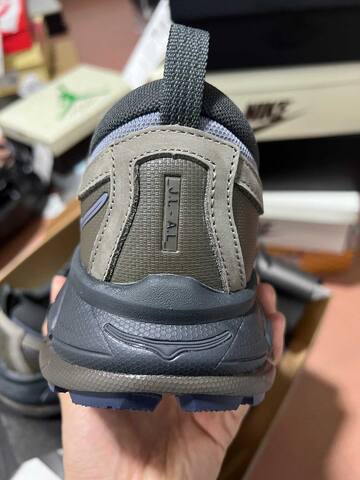 HOKA ONE ONE Skyflow 1144650 DTRRD Mint Green Gray Blue Running Shoe Running Sneakers (BS-86943)