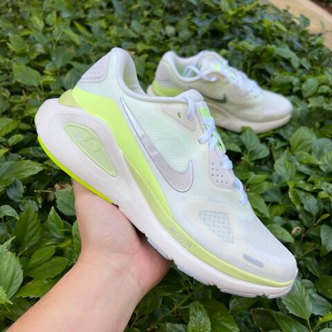 Nike Structure 26 HJ1101-103 Summit White Chrome US W 8 5 US M 7 EU 40 Running - Men's (BS-87059)