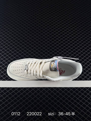 Nike Air Force 1 07 Cream White With Red Accents EU 36-45 5 Lifestyle - Unisex (BS-73175)