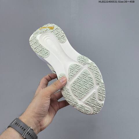 Nike VOMERO 18 GTX Nike VOMERO 18 HQ7002 100HLB221400531 Si Lifestyle (BS-60041)