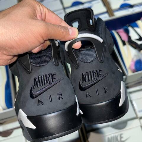 Jordan Air Jordan 6 Cap And Gown IR2266-010 Black Metallic Silver Basketball Shoe BS-87299