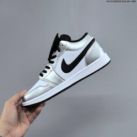 Jordan Air Jordan 1 Low SE Silver White Black 36 46B Casual - Women's (BS-65879)