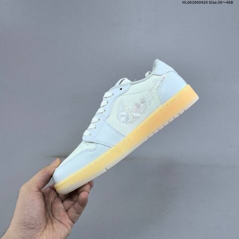 Jordan Air Jordan 1 Low OG Floral Swoosh Light Blue White With Floral Embroidered Swoosh And Gum Sole EU 36-46 Casual - Unisex (BS-66120)