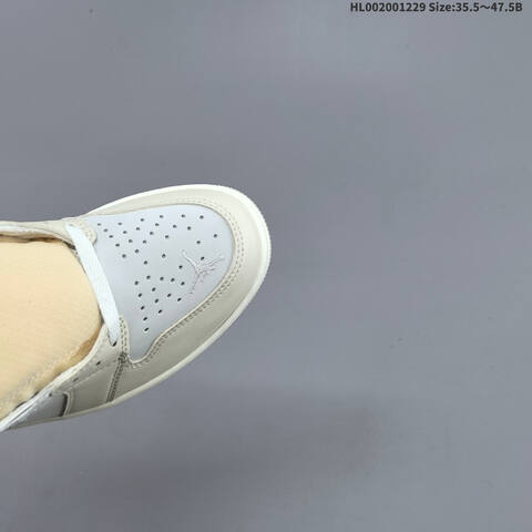 Jordan Air Jordan 1 High OG Sail University Red 35 5-47 5 Basketball - Unisex (BS-67206)