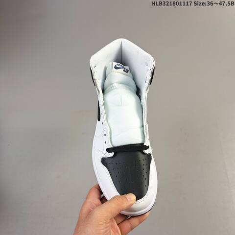 Jordan Air Jordan 1 Retro High OG White Black Grey EU 36-47 5 Basketball - Unisex (BS-63565)